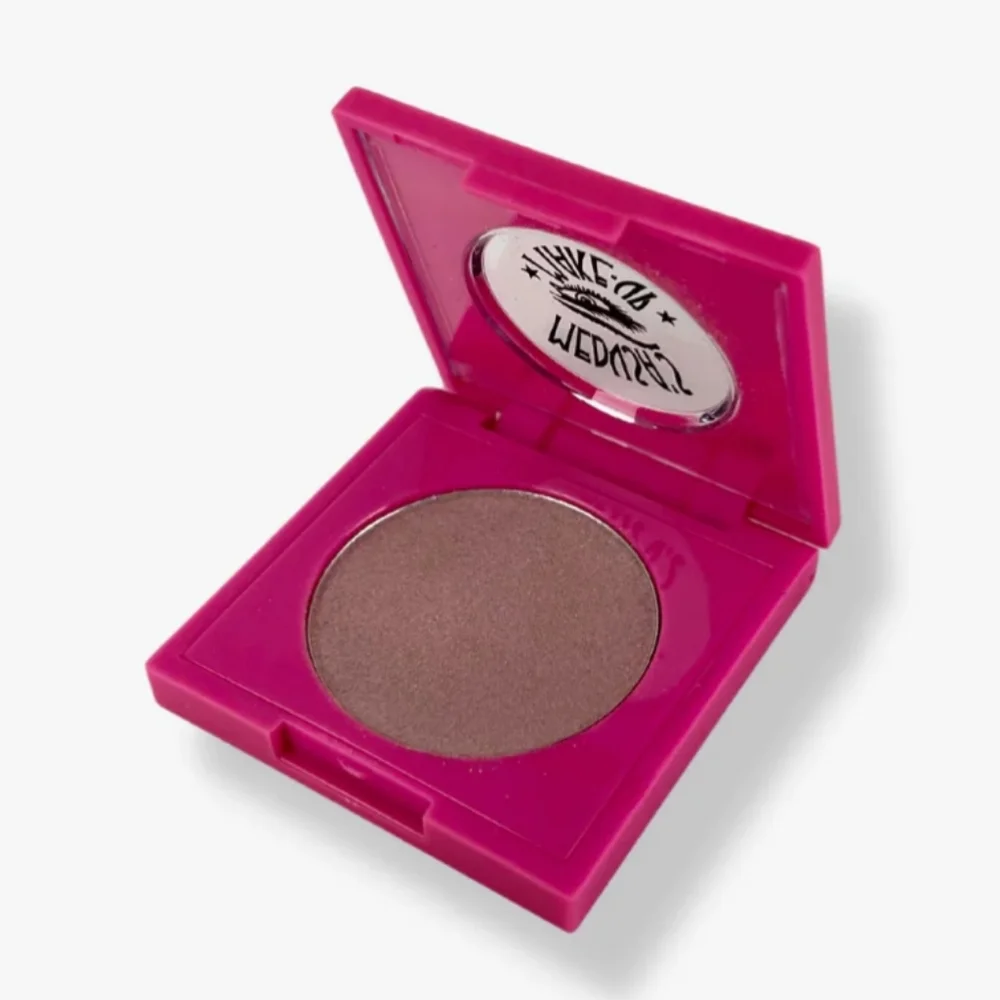 REBEL Medusa's Makeup Glam Rock Eyeshadow NWT